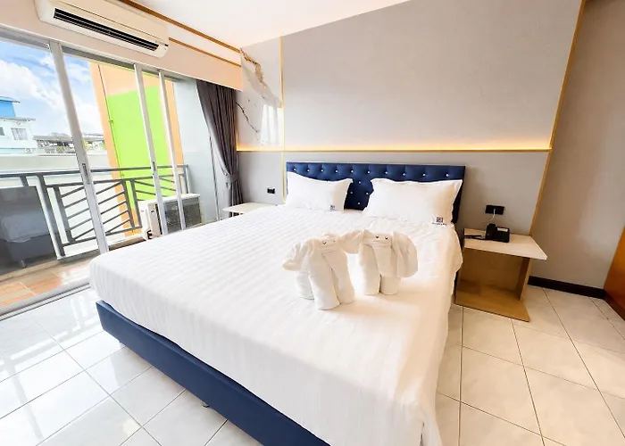Roseate Ratchada Aparthotel 2*